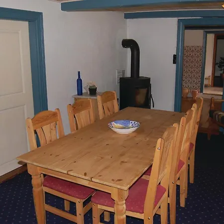 Three-bedroom In Vakantiehuis